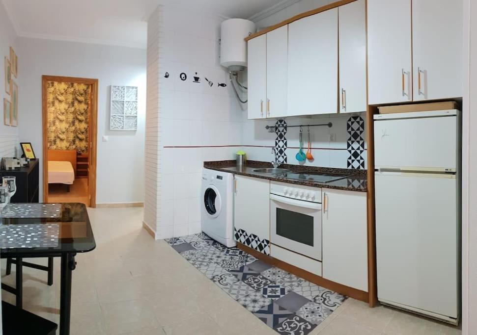 Calle Mayor Next To Beach Alicante Exterior foto